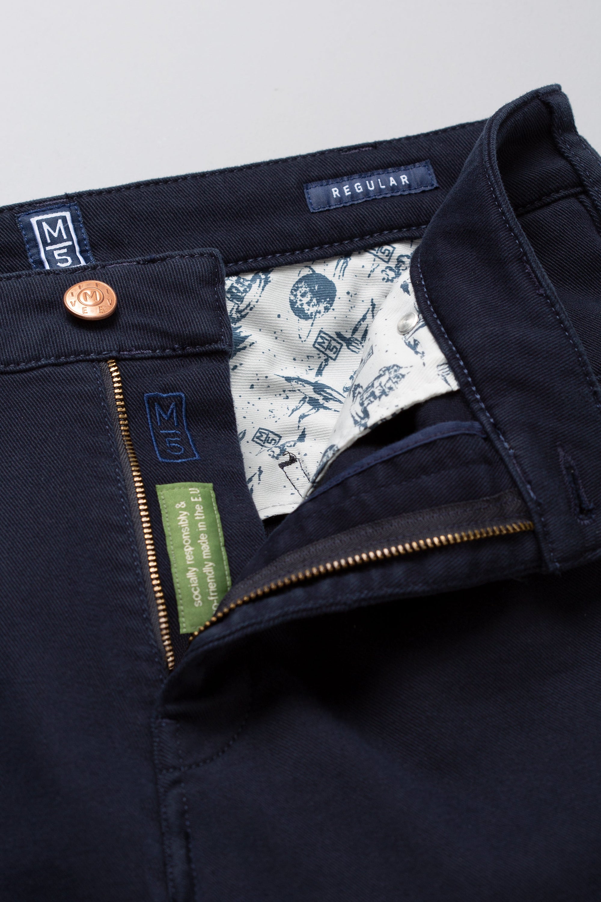 REGULAR 2-6170 PERFORMANCE DENIM